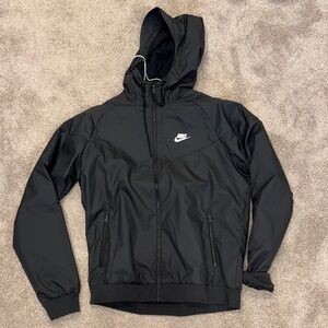 Nike Men's Black Windbreaker Jacket